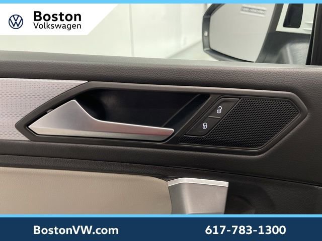 Certified 2024 Volkswagen Tiguan S image 27