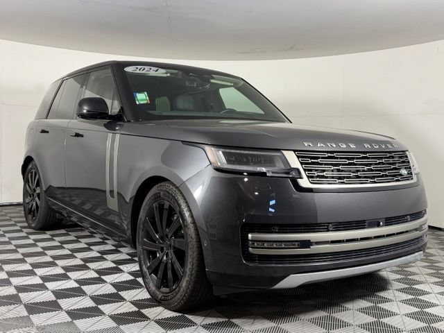 Used 2024 Land Rover Range Rover SE AWD/4WD image 10