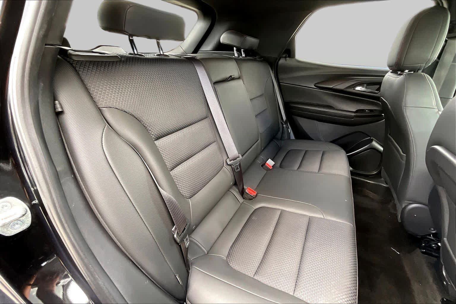 Used 2022 Chevrolet TrailBlazer RS FWD image 19