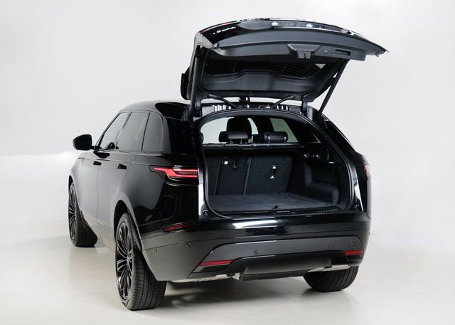 New 2026 Land Rover Range Rover Velar Dynamic SE image 22