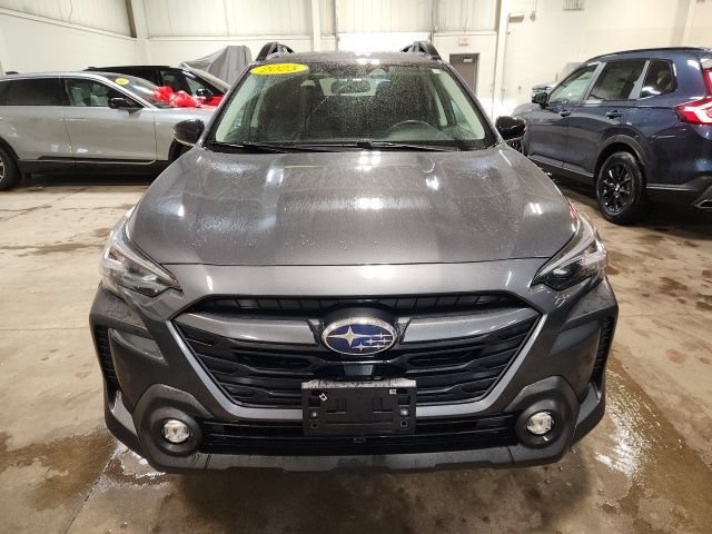 Used 2025 Subaru Outback Premium AWD/4WD image 8