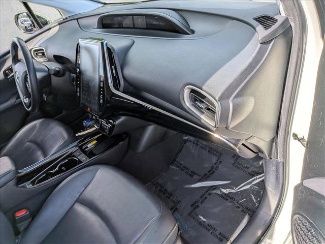 Used 2020 Toyota Prius Prime Limited image 21