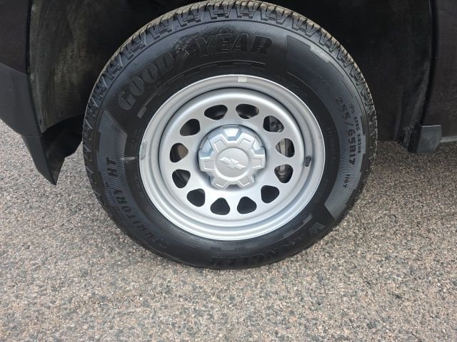 Used 2024 Chevrolet Colorado W/T w/ WT Convenience Package image 10