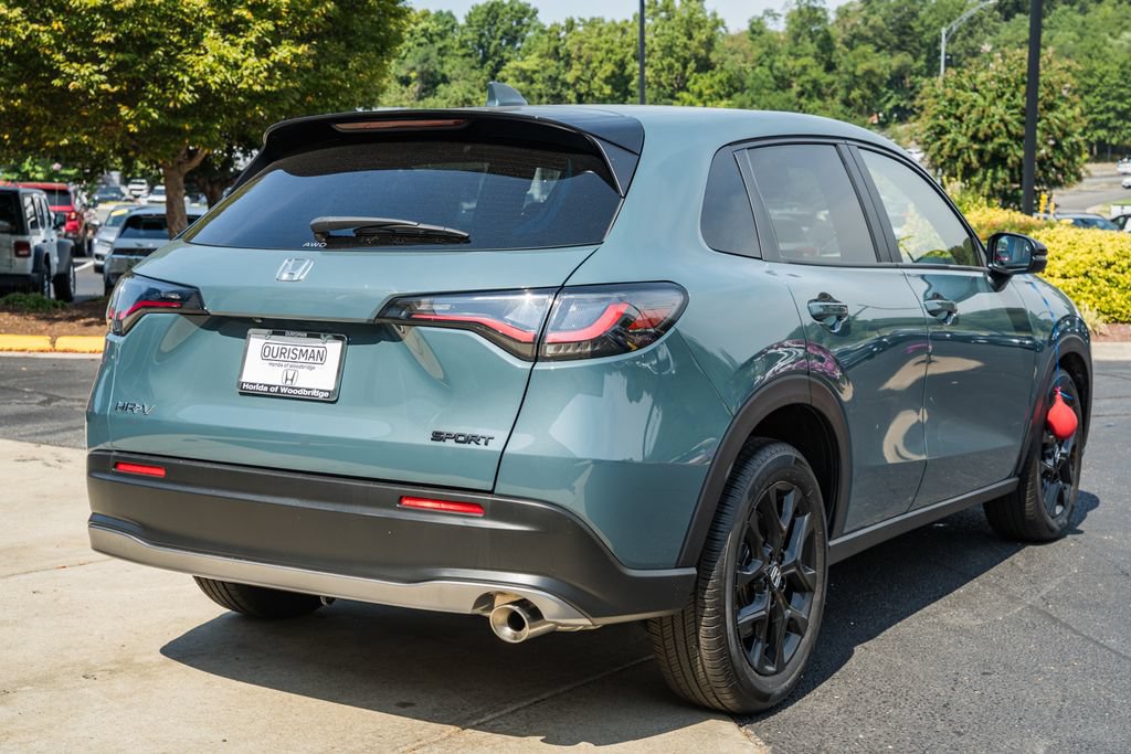 Certified 2025 Honda HR-V Sport image 4