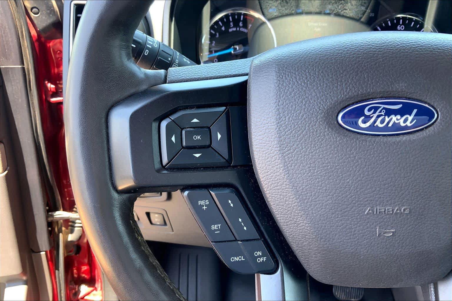 Used 2019 Ford Expedition Limited w/ Equipment Group 302A RWD image 24