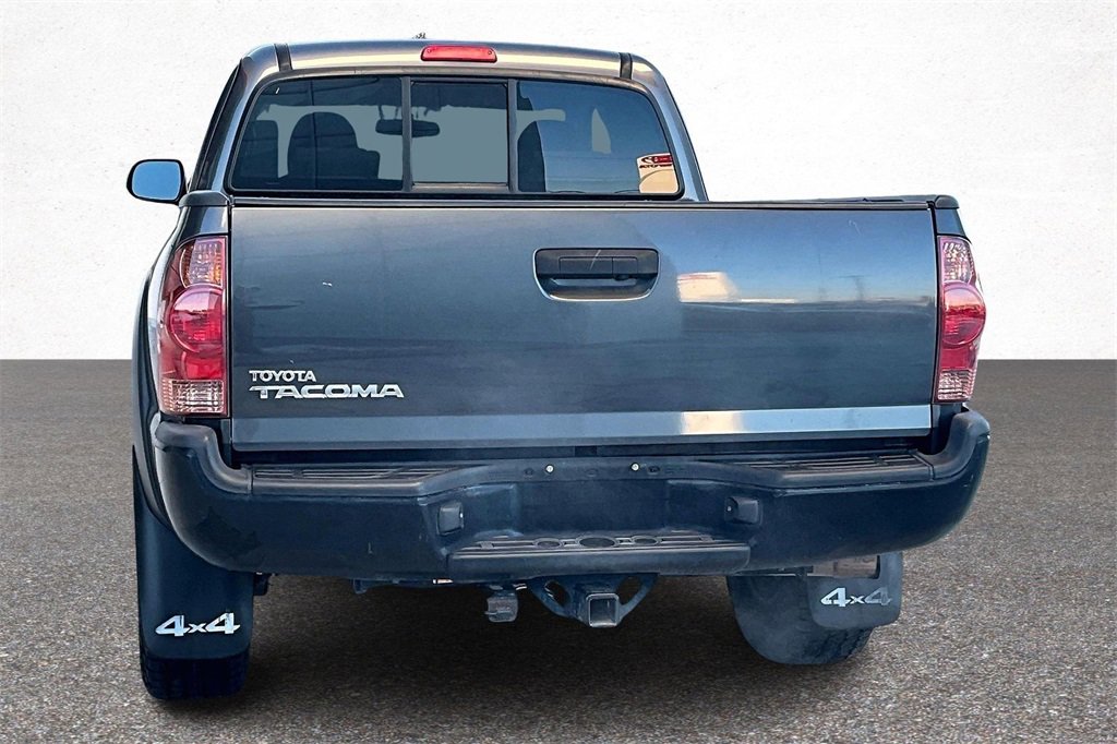 Used 2015 Toyota Tacoma 4x4 Access Cab image 5