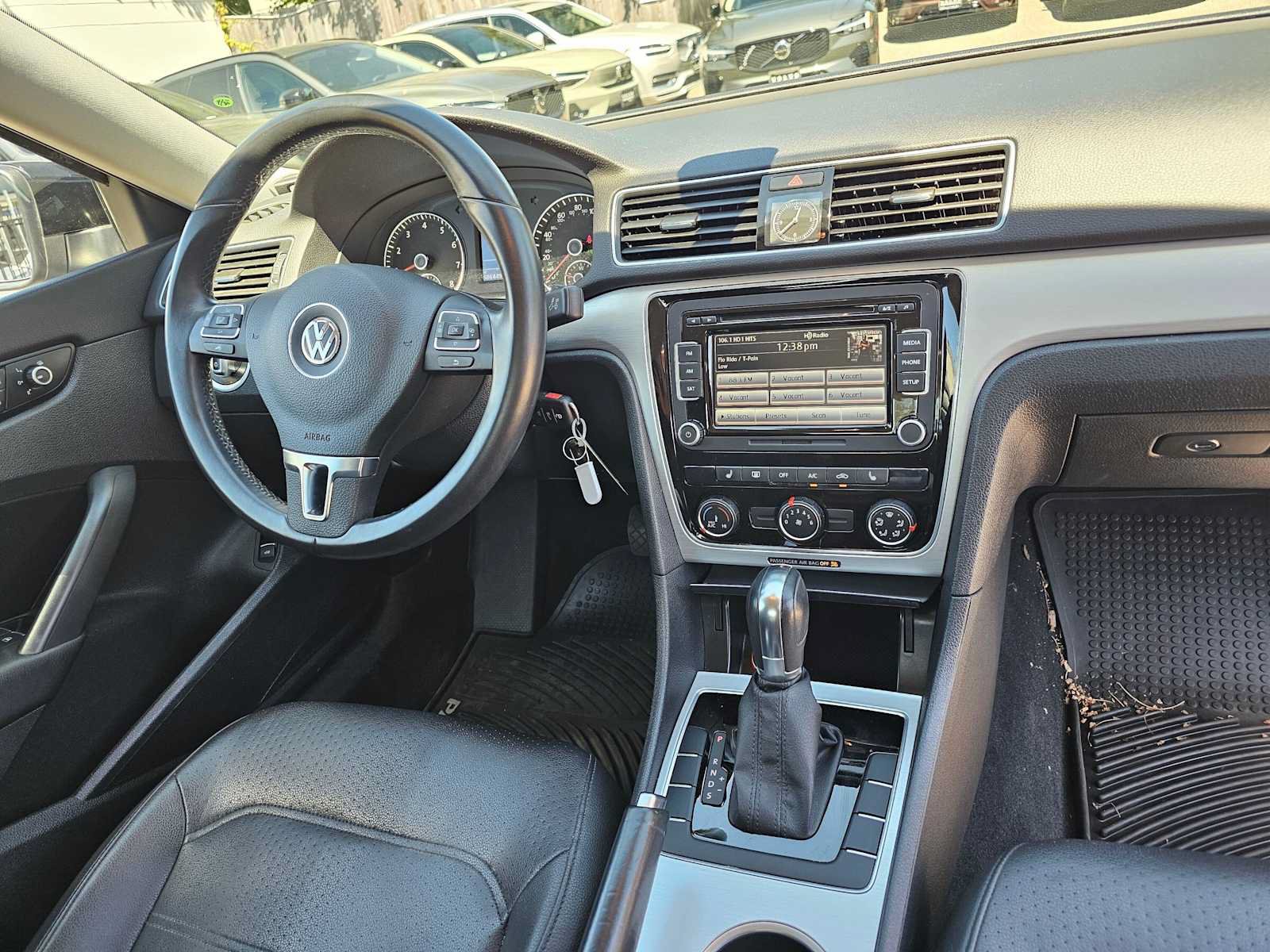 Used 2013 Volkswagen Passat 2.5 SE FWD image 11