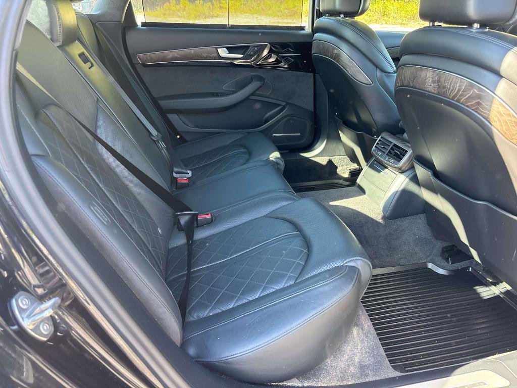 Used 2015 Audi A8 L 3.0T w/ Premium Package image 11