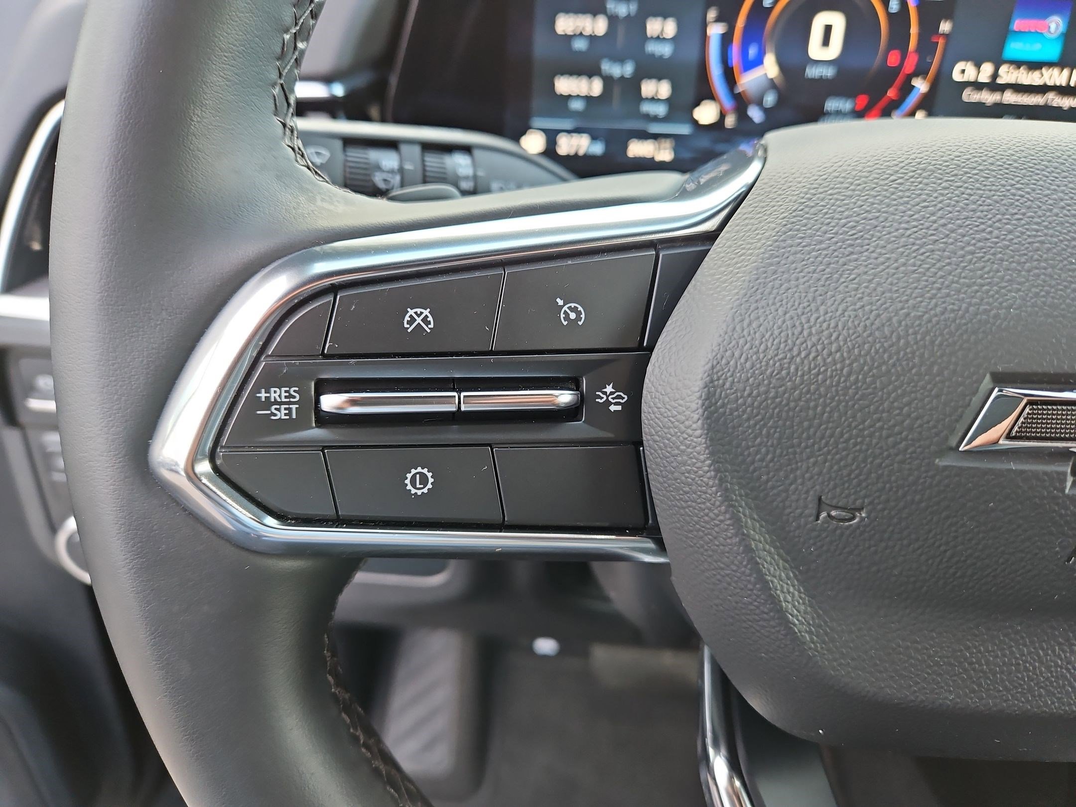 Used 2025 Chevrolet Tahoe Z71 image 17