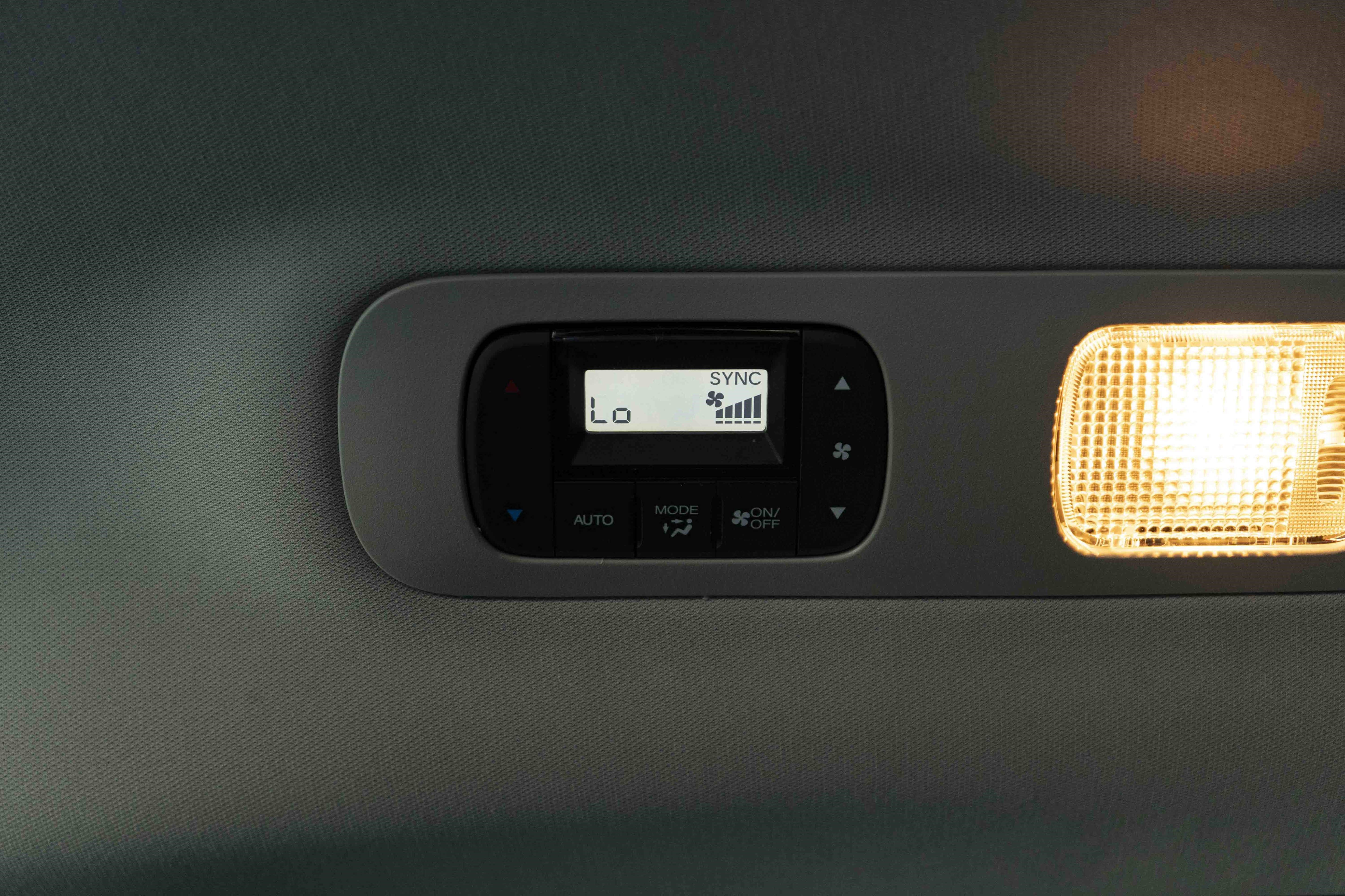 Used 2026 Honda Odyssey Elite image 42
