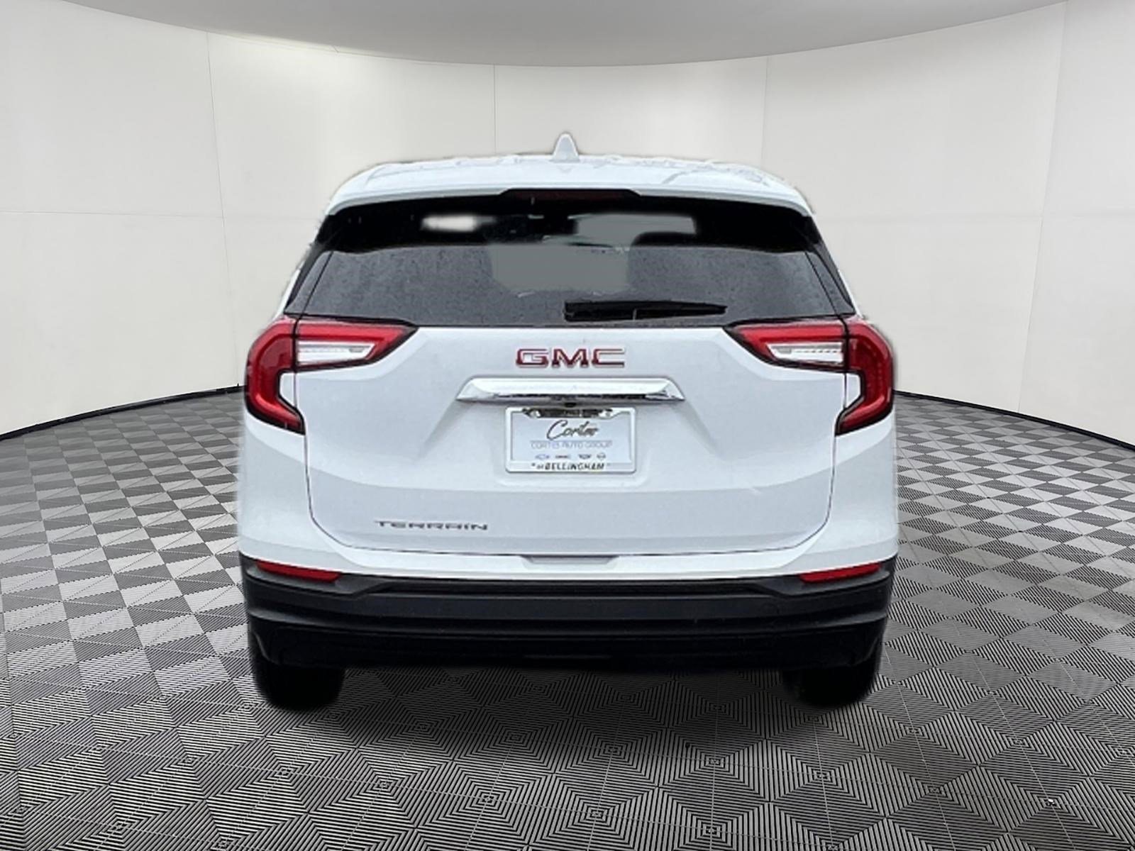 Used 2024 GMC Terrain SLE FWD image 5
