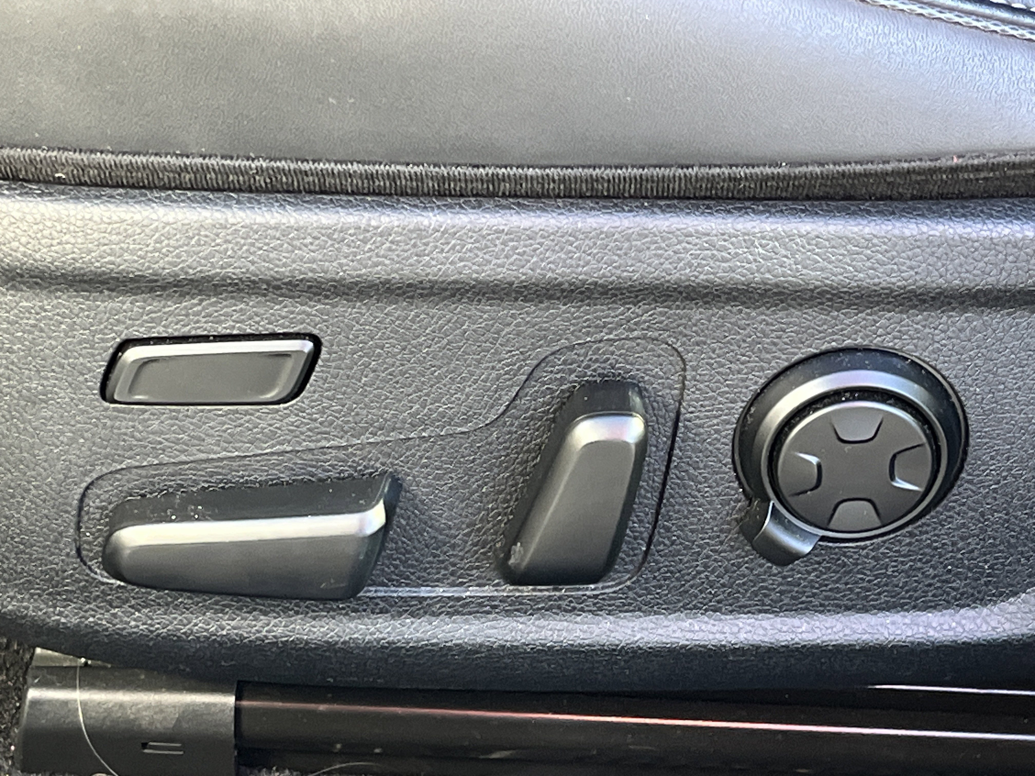 Certified 2023 Kia Stinger GT2 image 18