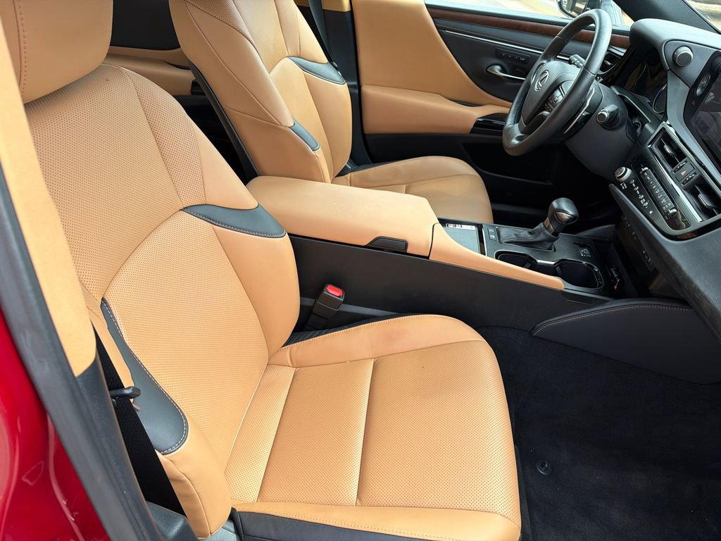 Used 2023 Lexus ES 300h w/ Premium Package FWD image 13