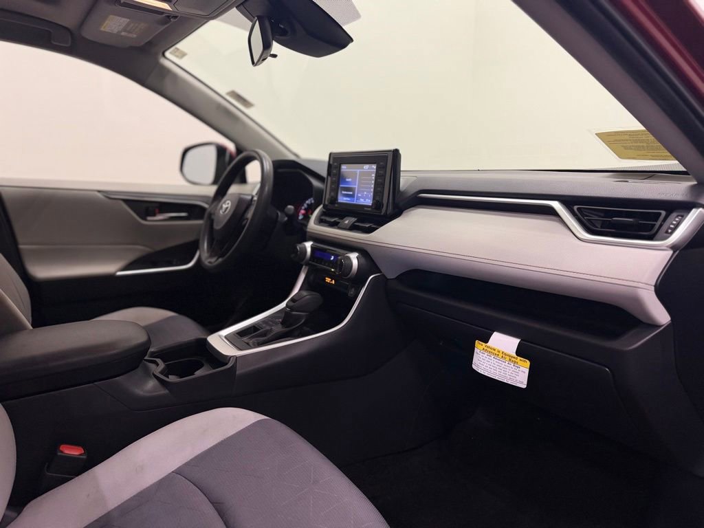 Used 2020 Toyota RAV4 XLE w/ Convenience Package AWD/4WD image 15
