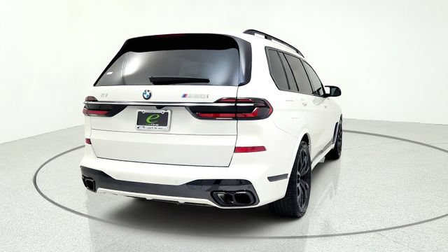 Used 2023 BMW X7 M60i AWD/4WD image 8