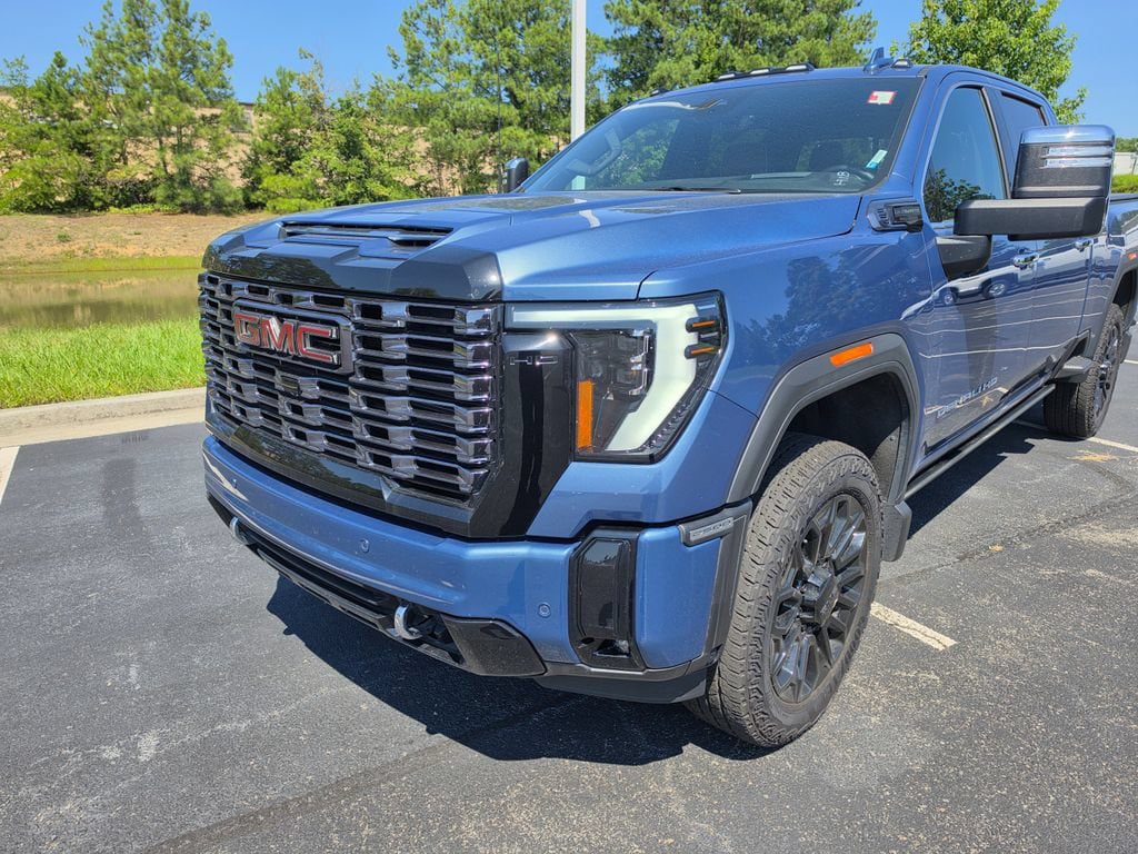 Used 2026 GMC Sierra 2500 Denali Ultimate AWD/4WD image 8