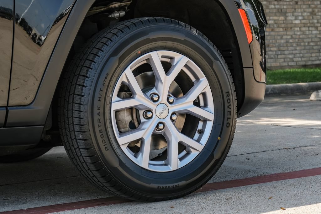 Used 2022 Jeep Grand Cherokee Limited AWD/4WD image 68