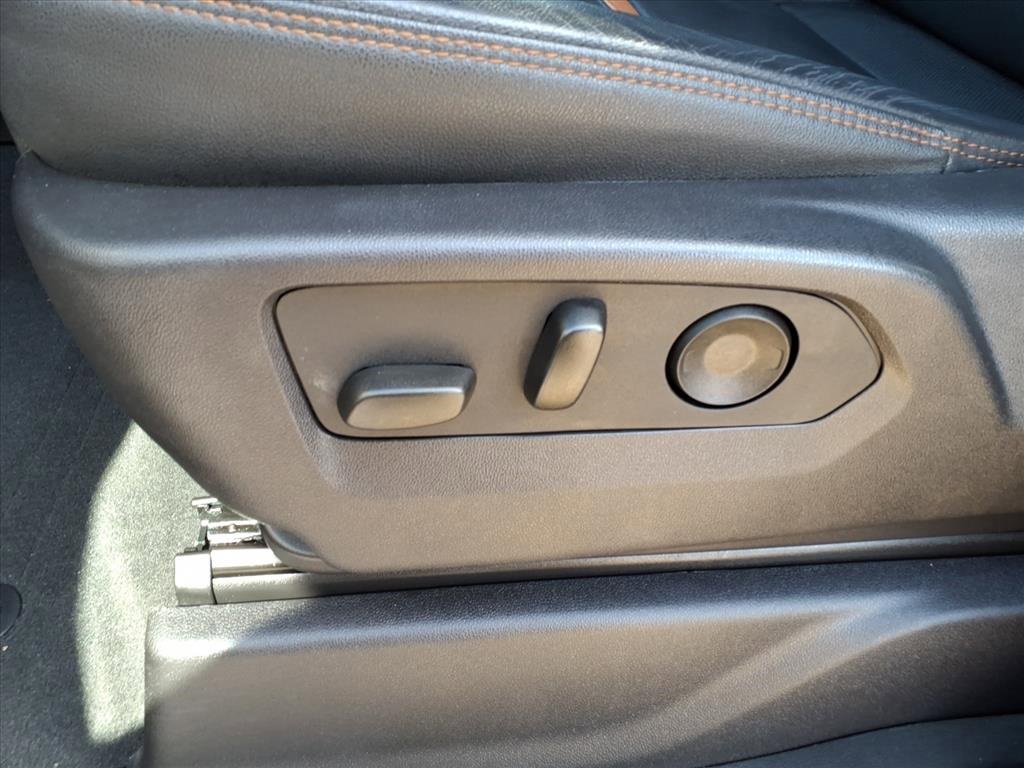 Used 2024 GMC Sierra 1500 AT4 w/ Technology Package image 7