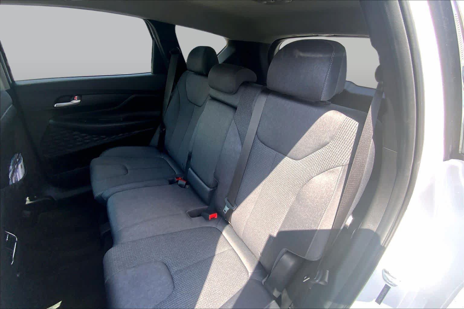 Used 2023 Hyundai Santa Fe SEL FWD image 20