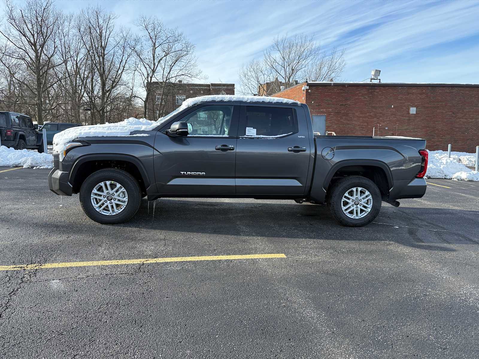 New 2026 Toyota Tundra SR5 w/ SR5 Premium Package AWD/4WD image 2