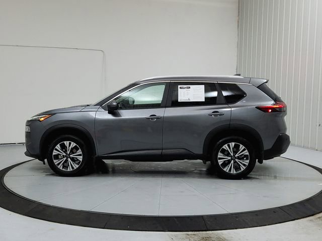 Used 2023 Nissan Rogue SV w/ SV Premium Package image 4