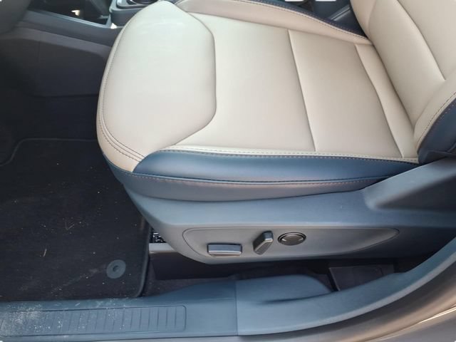 New 2026 Ford Maverick Lariat AWD/4WD image 13