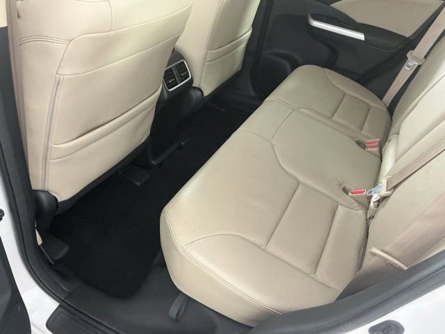 Used 2016 Honda CR-V Touring image 10