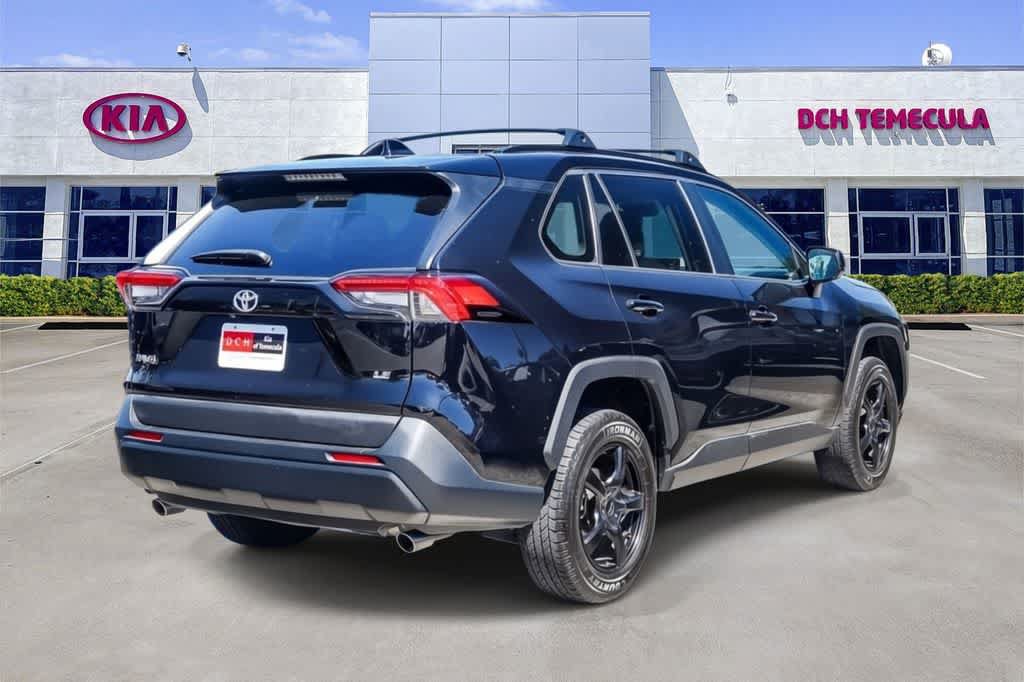 Used 2020 Toyota RAV4 LE w/ Carpet Mat Package FWD image 4