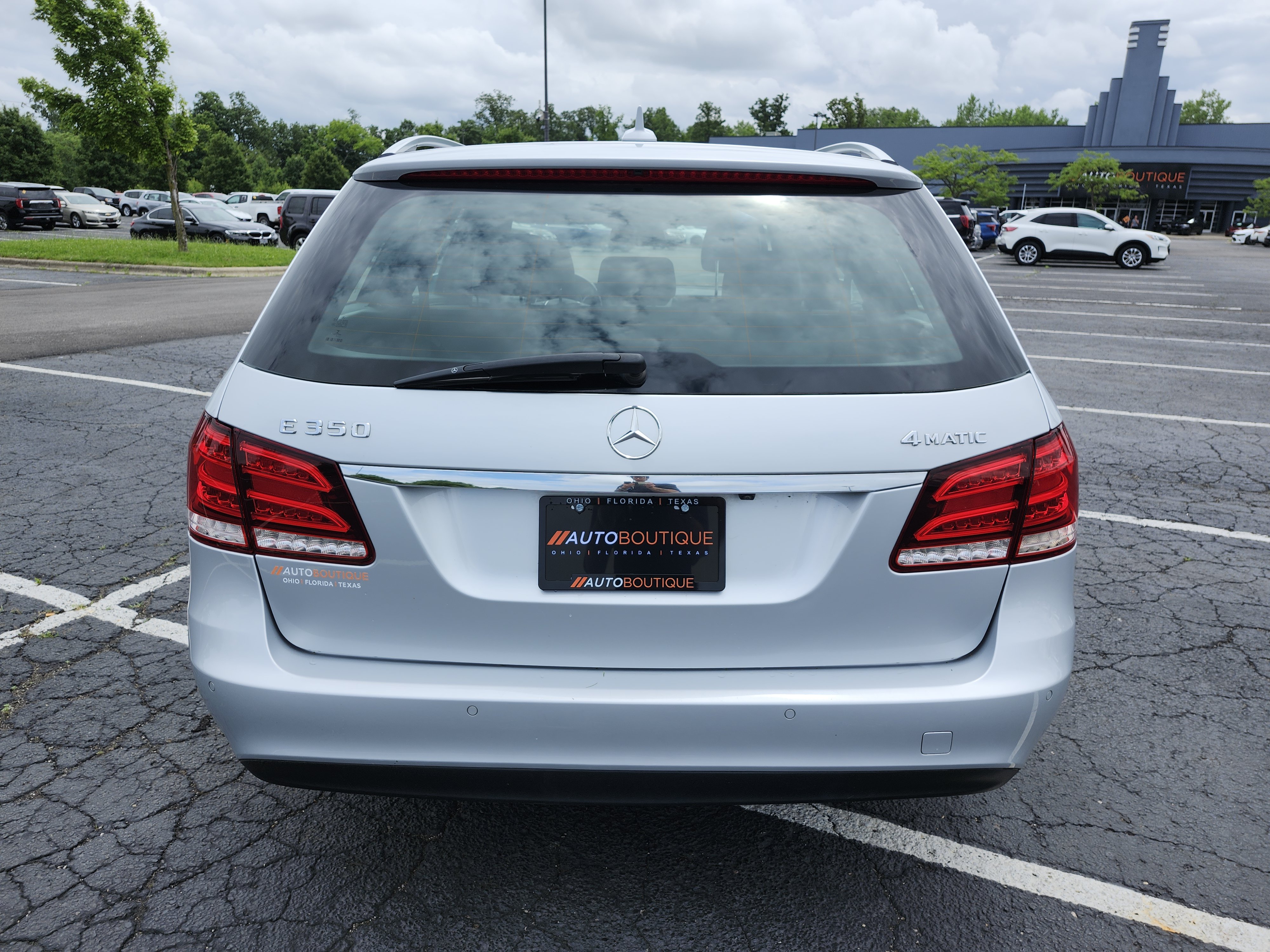 Used 2014 Mercedes-Benz E 350 4MATIC Wagon image 15