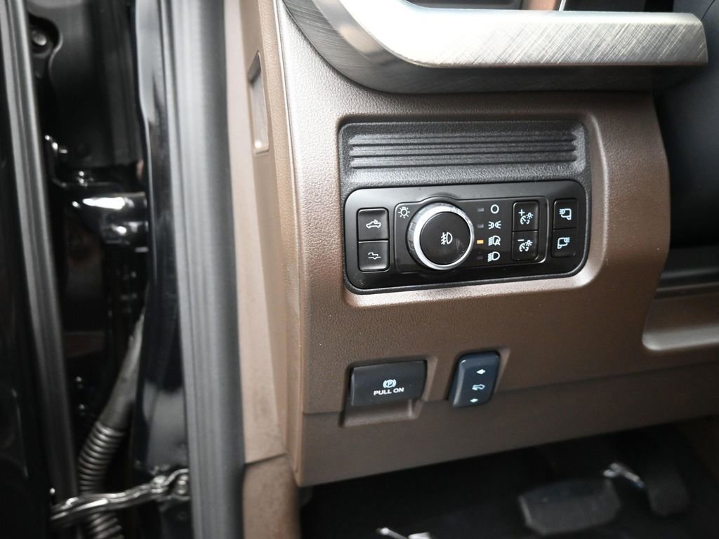 New 2026 Ford F350 King Ranch w/ Chrome Package image 11