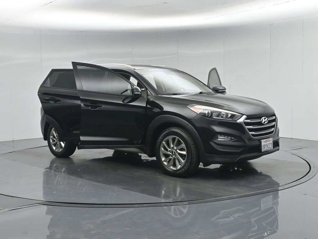 Used 2017 Hyundai Tucson SE Plus w/ Cargo Package FWD image 35