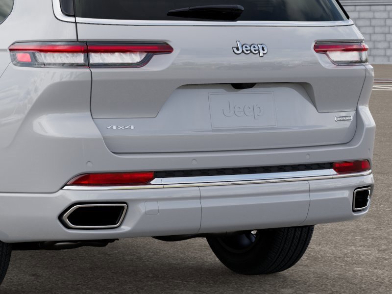 New 2025 Jeep Grand Cherokee L Overland image 13