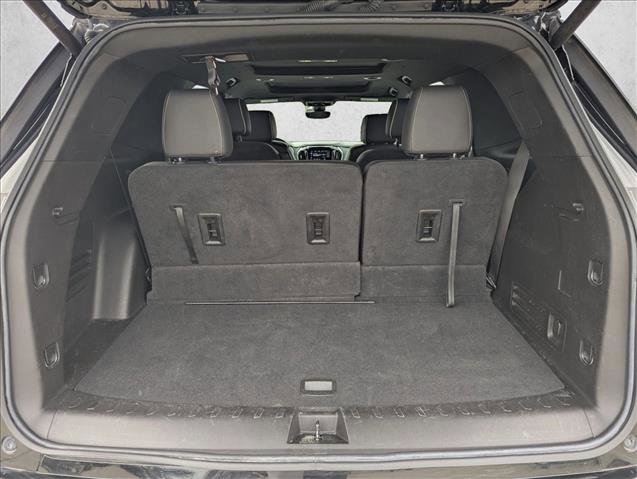 Used 2023 Chevrolet Traverse Premier image 17