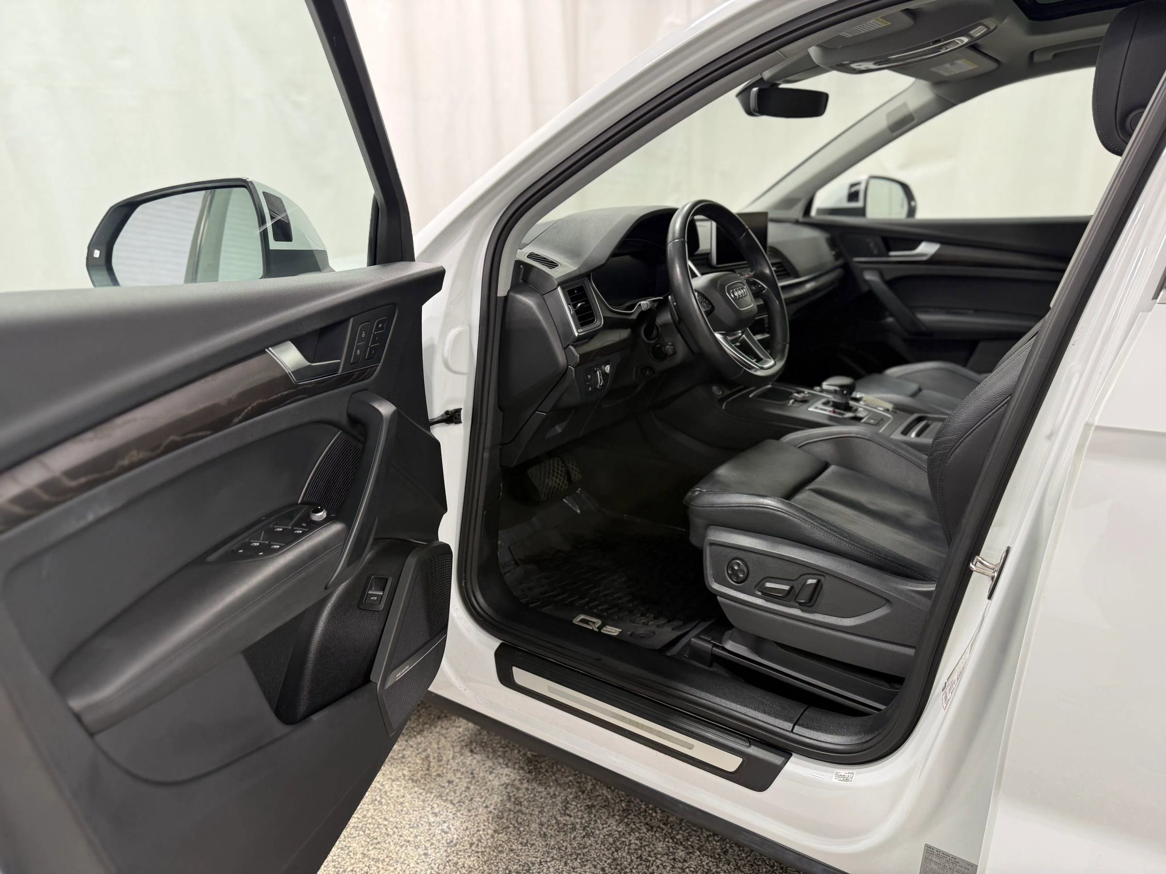 Used 2019 Audi Q5 Prestige AWD/4WD image 10