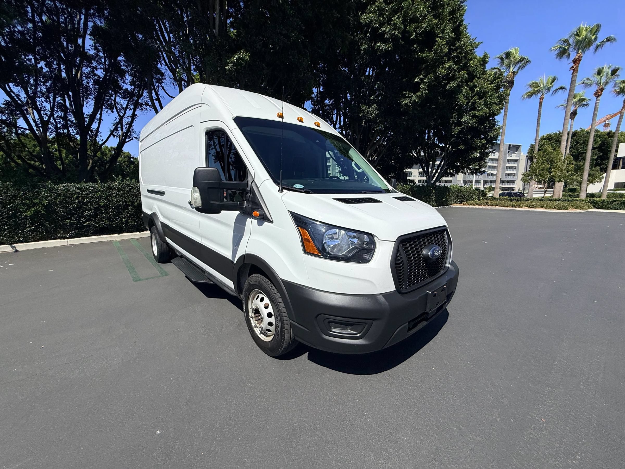 Used 2022 Ford Transit 350 148 High Roof Extended AWD w/ Load Area Protection Package image 8