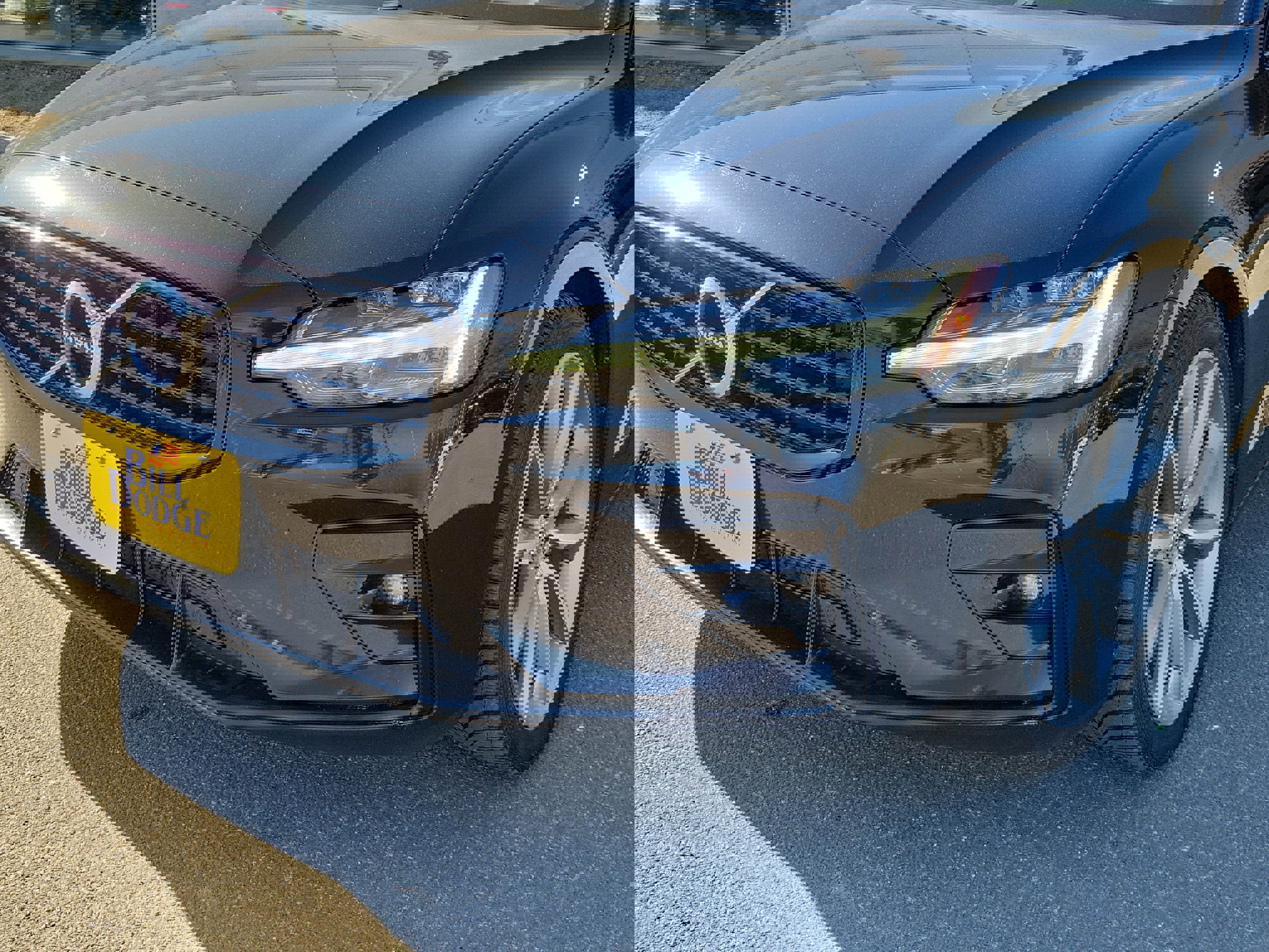 Used 2021 Volvo S60 T5 Momentum w/ Premium Package image 14