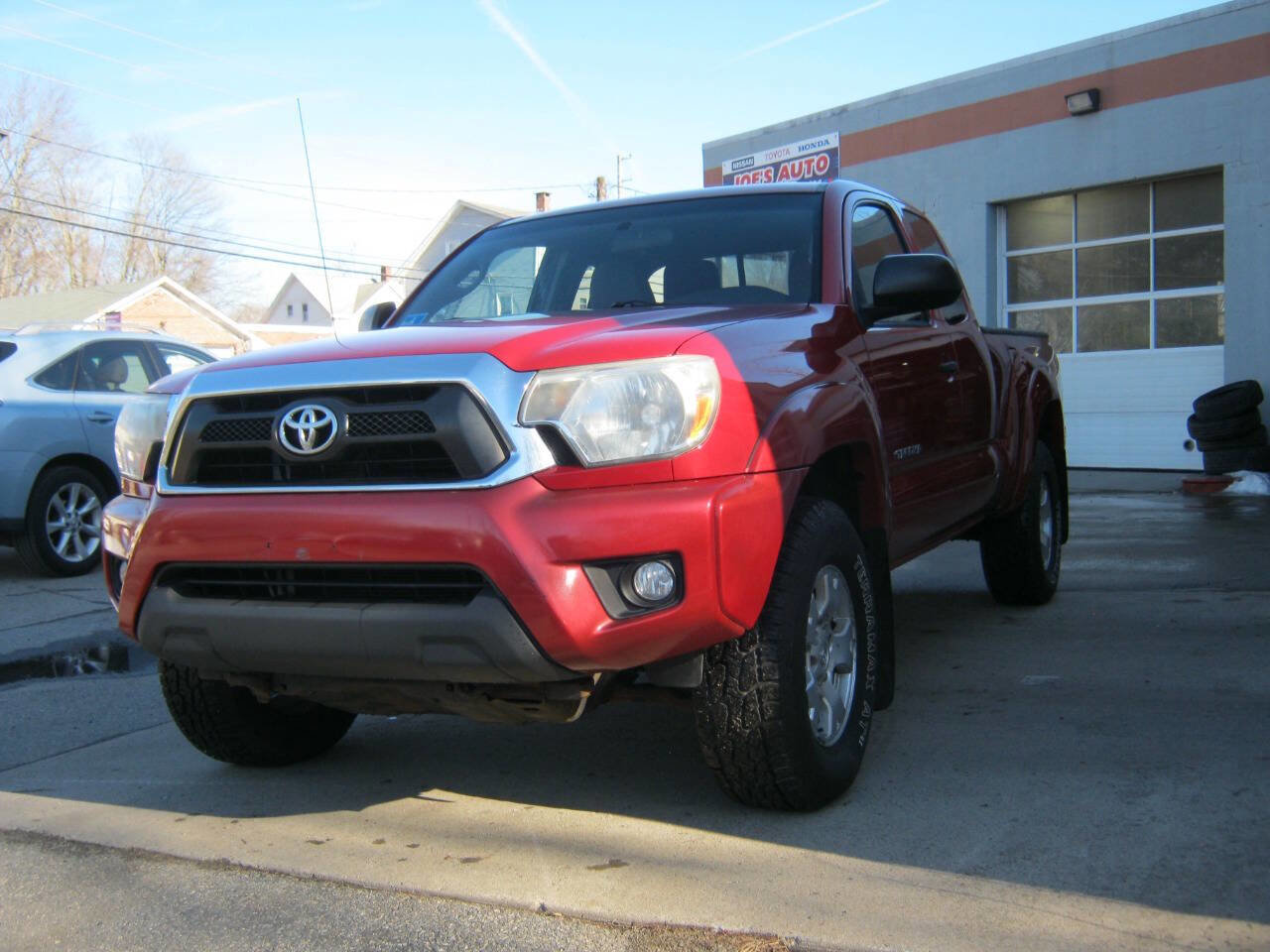 Used 2014 Toyota Tacoma 4x4 Access Cab V6 w/ TRD Off-Road Package
