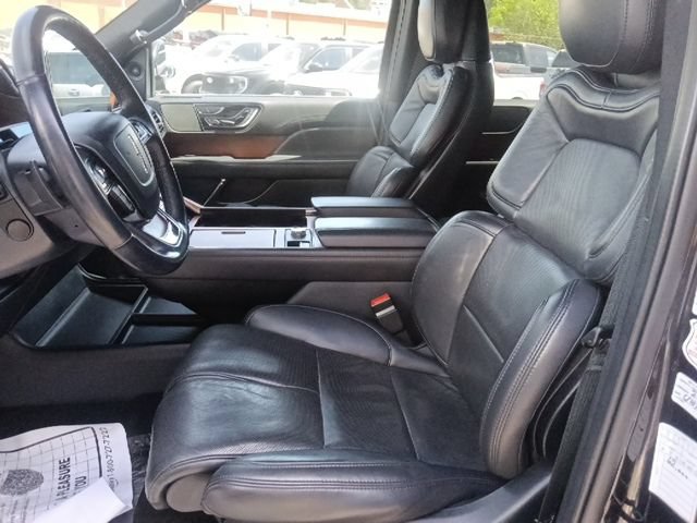 Used 2024 Lincoln Navigator Reserve AWD/4WD image 15