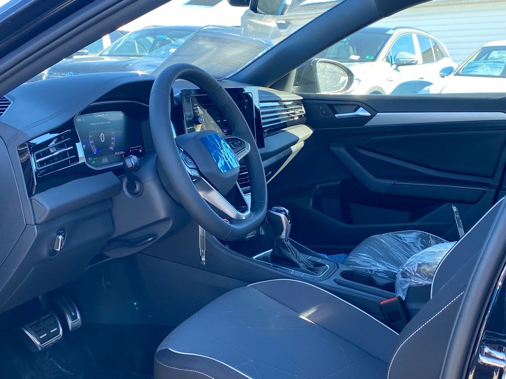 New 2026 Volkswagen Jetta Sport image 6