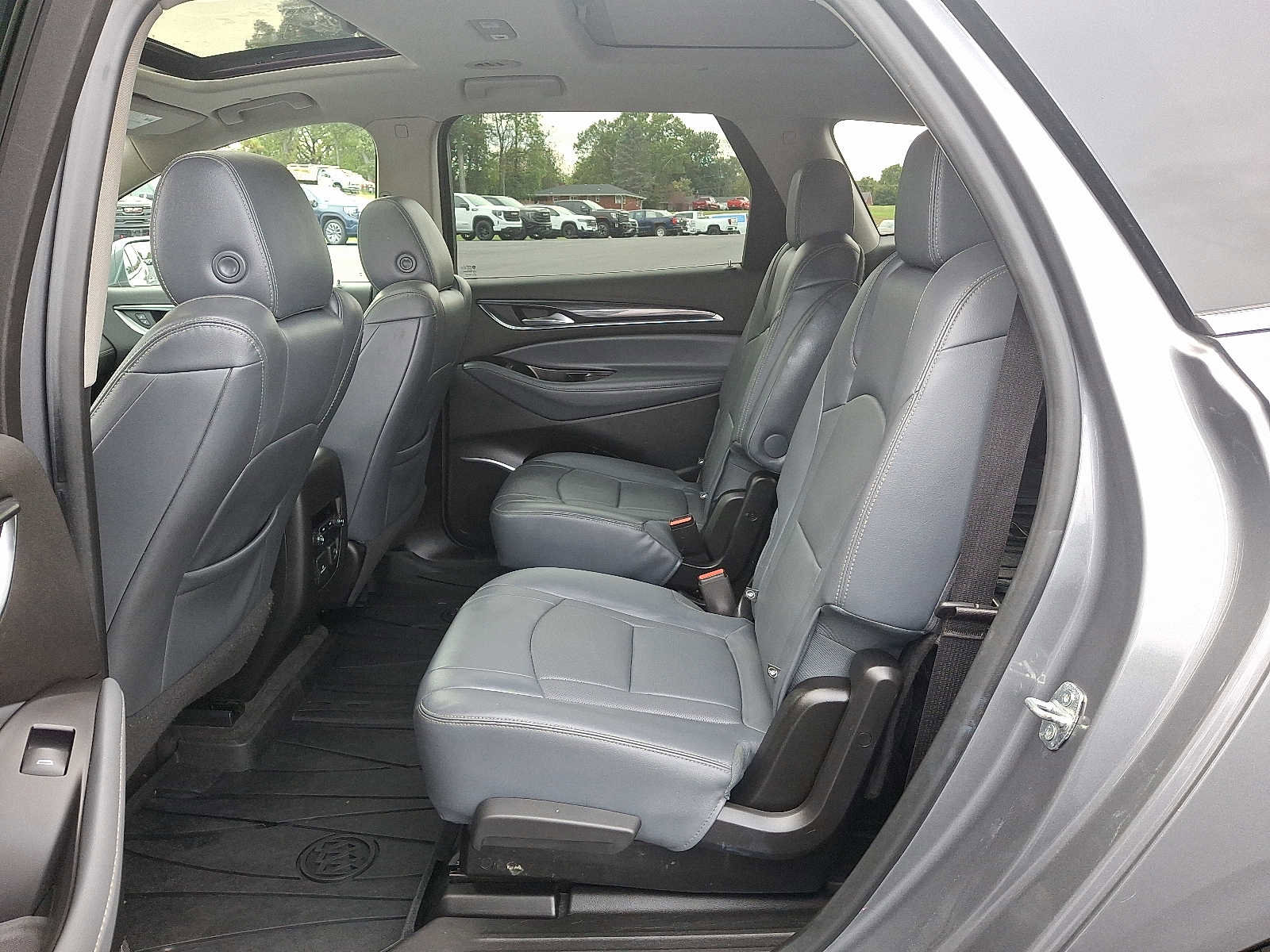 Used 2019 Buick Enclave Essence w/ Trailering Package, 5000 lbs. image 10