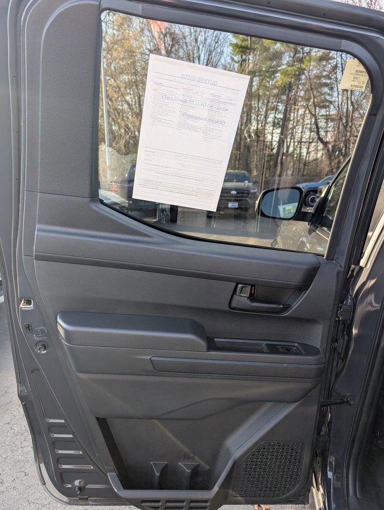 Certified 2024 Toyota Tacoma SR5 AWD/4WD image 14