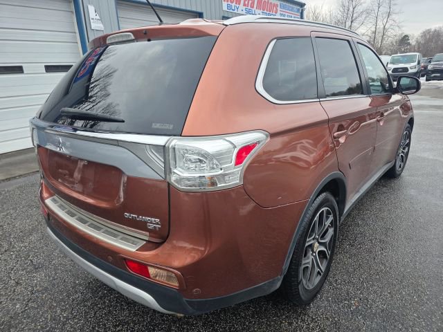 Used 2015 Mitsubishi Outlander GT image 5