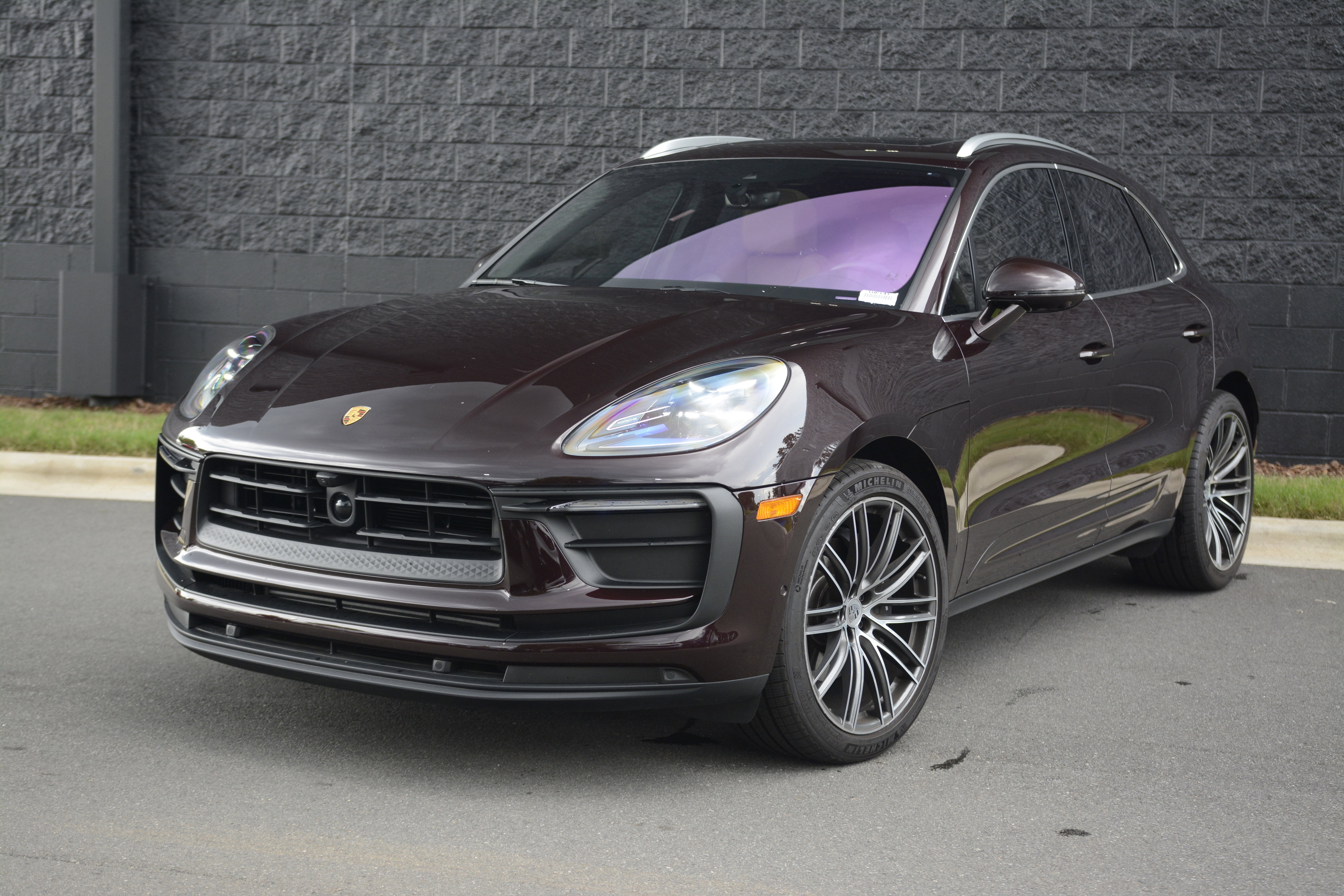 Certified 2026 Porsche Macan AWD/4WD image 42