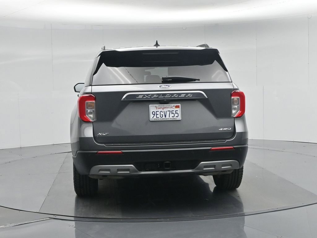 Certified 2022 Ford Explorer XLT w/ Equipment Group 202A image 61