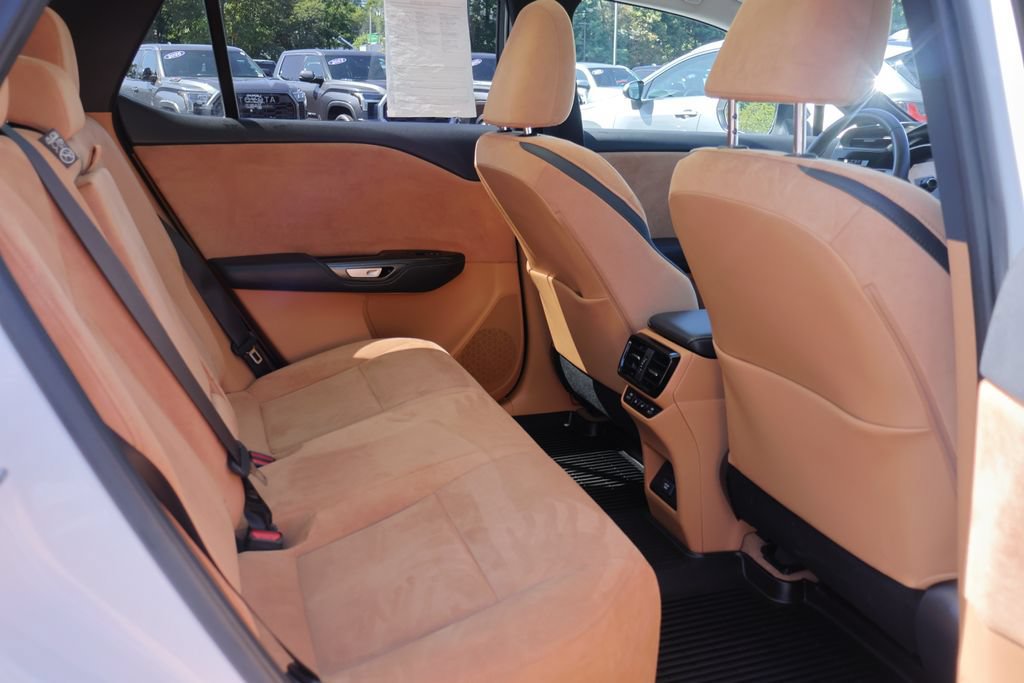 Used 2023 Lexus RZ 450e Premium AWD/4WD image 20