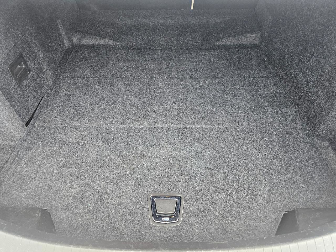 Used 2014 Cadillac XTS Premium image 20