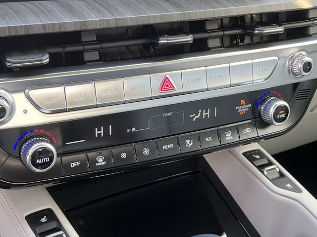 Used 2024 Kia Telluride SX w/ Towing Package AWD/4WD image 23