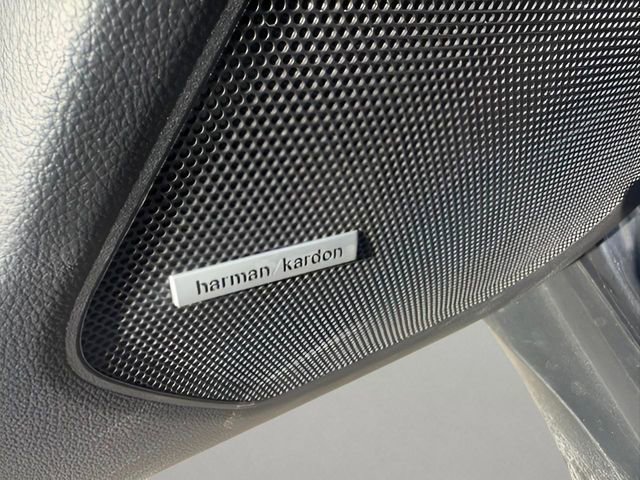 Used 2017 Subaru Outback 2.5i Limited image 15