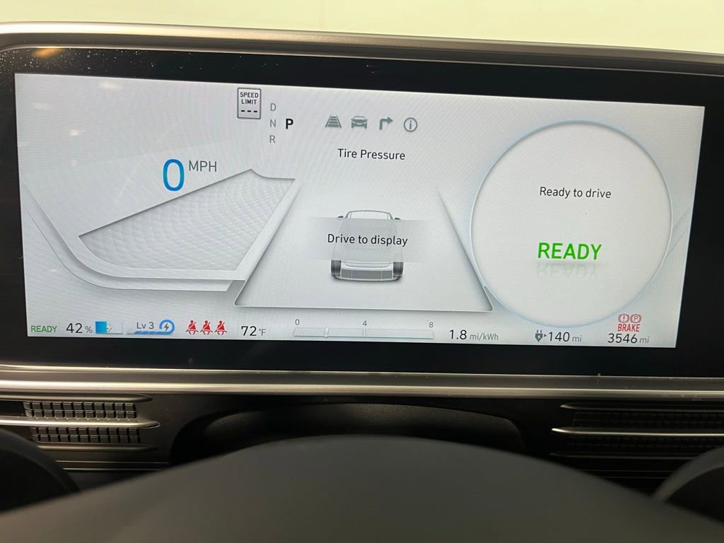 Used 2025 Hyundai Ioniq 6 SEL image 17