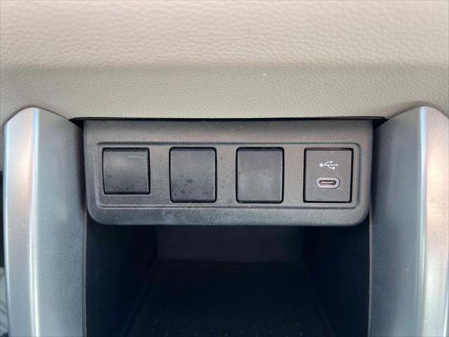 Certified 2023 Toyota Corolla Cross L image 30